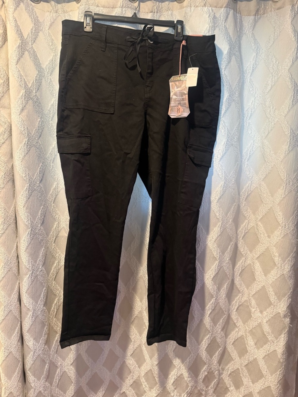 Hydraulic Black Cropped Cargo Pants